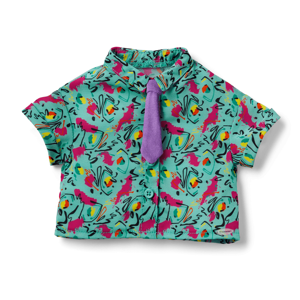 A shirt with a tie

Description automatically generated